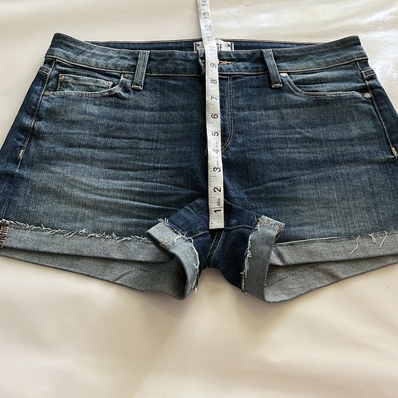 Paige Jimmy Jimmy Short Mid Rise Size 28 - Picture 6 of 16